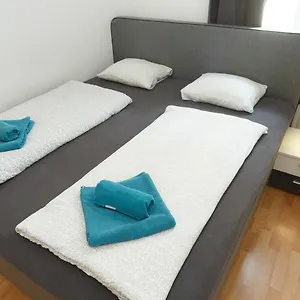 In Near Schoenbrunn & Westbahnhof - Keyless Check-in 公寓